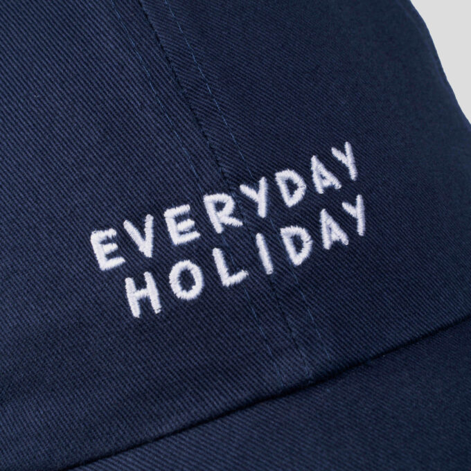 Everyday Holiday Classic Cap Navy White