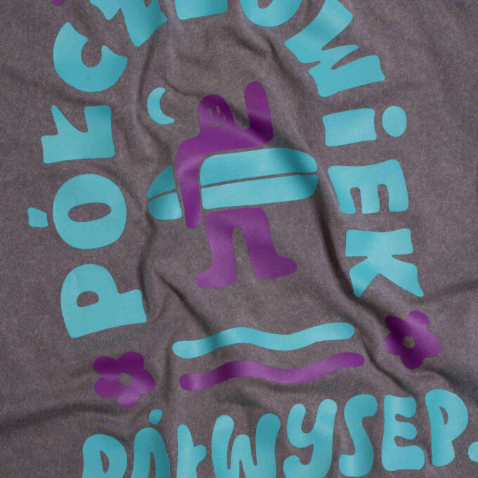 Everyday Holiday T-shirt Półczłowiek Półwysep Retro